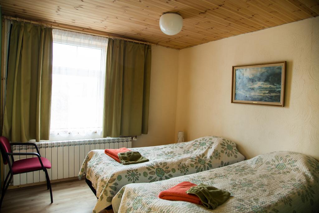 Puuna Oeoemaja B&B Vihterpalu Exterior photo